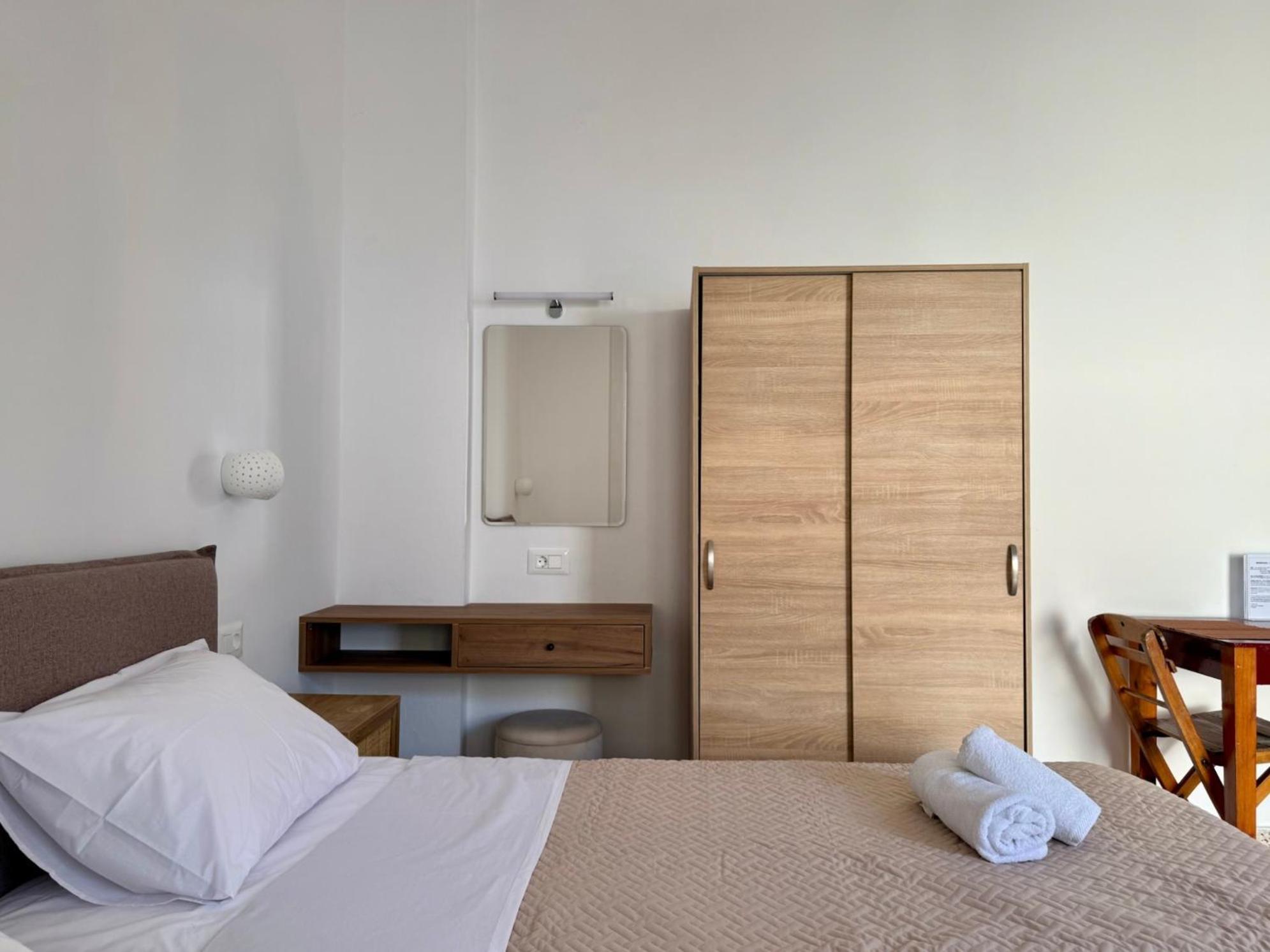 Sarris & Appartement *